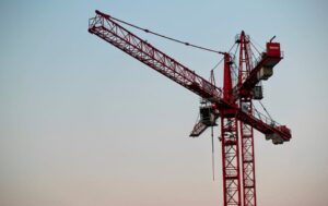 Read more about the article Cranes – Worker Standing in Bight of Line Struck